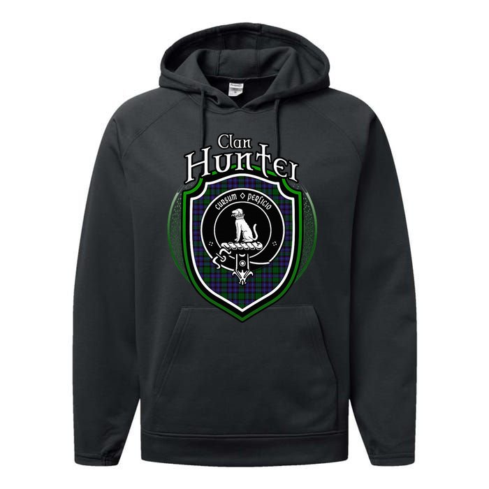 Hunter Clan Crest Scottish Clan Hunter Family Crest Badge Performance Fleece Hoodie