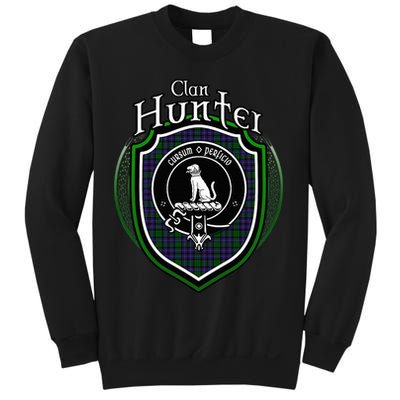 Hunter Clan Crest Scottish Clan Hunter Family Crest Badge Sweatshirt