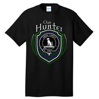 Hunter Clan Crest Scottish Clan Hunter Family Crest Badge Tall T-Shirt