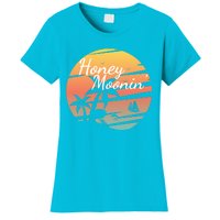 Honeymoon Couples Cool Gift Just Married Matching Honeymooning Trip Gift Women's T-Shirt