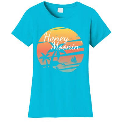 Honeymoon Couples Cool Gift Just Married Matching Honeymooning Trip Gift Women's T-Shirt