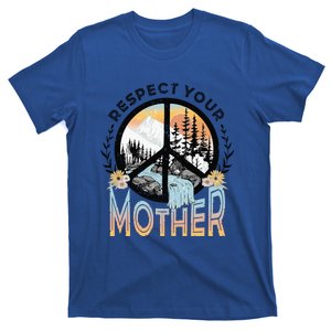 Hippie Cool Gift Flower Cool Gift Mother Earth Cool Gift T-Shirt