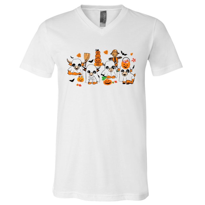 Highland Cow Halloween Fall Western Halloween V-Neck T-Shirt