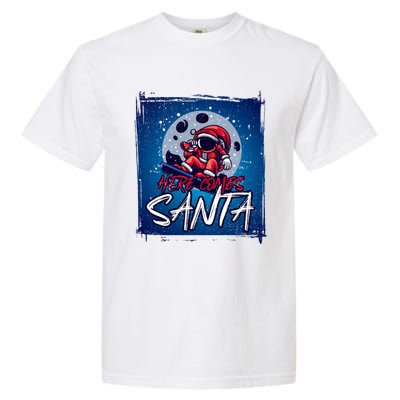 Here Comes Santa Santa Claus On A Skateboard In Moonlight Cool Gift Garment-Dyed Heavyweight T-Shirt