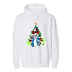 Here Comes Santa Clauspatriotic Kris Kringle Christmas Tree Cool Gift Garment-Dyed Fleece Hoodie