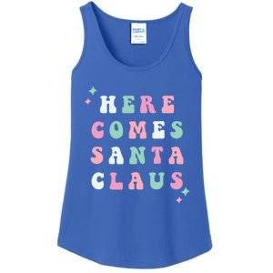 Here Comes Santa Claus Retro Merry Christmas Xmas Meaningful Gift Ladies Essential Tank