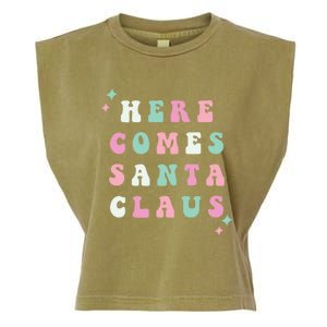 Here Comes Santa Claus Retro Merry Christmas Xmas Meaningful Gift Garment-Dyed Women's Muscle Tee