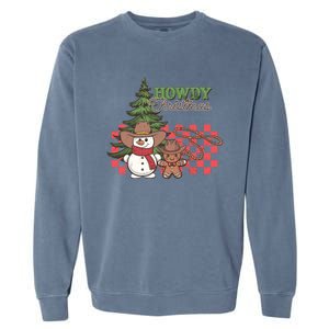 Howdy Christmas Snow Gingerbread Retro Christmas Cow Great Gift Garment-Dyed Sweatshirt