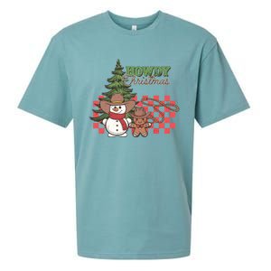 Howdy Christmas Snow Gingerbread Retro Christmas Cow Great Gift Sueded Cloud Jersey T-Shirt