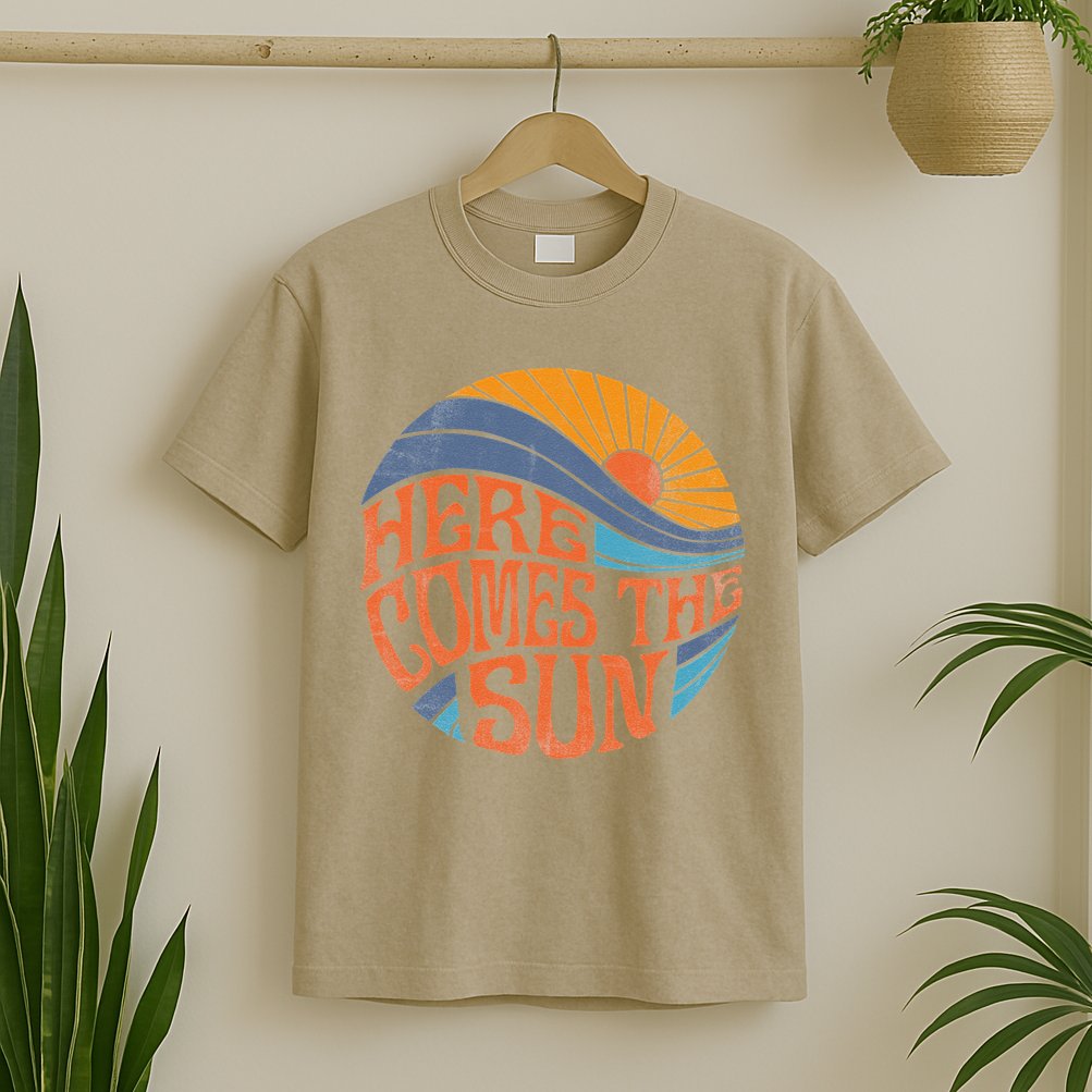 Here Comes The Sun Vintage Retro Sixties Surf Summer Beach T-Shirt