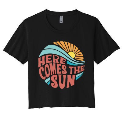 Here Comes The Sun Summer Beach Women's Crop Top Tee