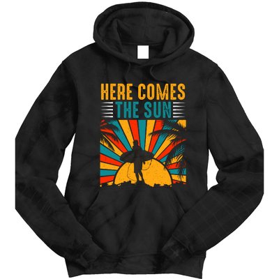 Here Comes The Sun | Surfing Summer Surf Surfer Gift Tie Dye Hoodie