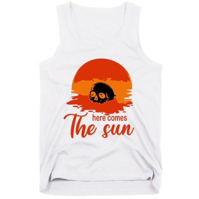 Here Comes The Sun Spooky Skull Vintage Halloween Tank Top