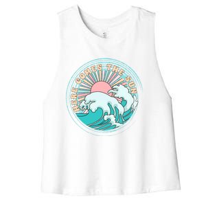 Here Comes The Sun Funny Summer Vacation Hawaii Beach Family Gift Women's Racerback Cropped Tank