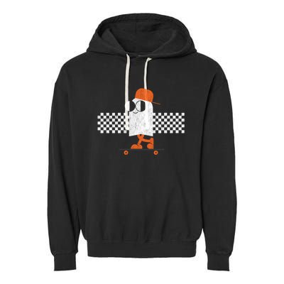 Halloween Cute Vintage Retro Ghost On Skateboard Cute Gift Garment-Dyed Fleece Hoodie