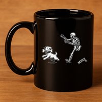 Halloween Dog Funny Skeleton Skeleton Chasing Dog Gift 11oz C Handle Ceramic Mug