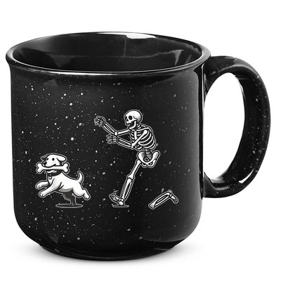 Halloween Dog Funny Skeleton Skeleton Chasing Dog 15oz Campfire Ceramic Mug
