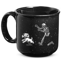 Halloween Dog Funny Skeleton Skeleton Chasing Dog 15oz Campfire Ceramic Mug