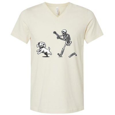 Halloween Dog Funny Skeleton Skeleton Chasing Dog V-Neck T-Shirt