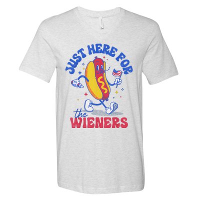 Hot Dog IM Just Here For The Wieners Funny Fourth Of July V-Neck T-Shirt