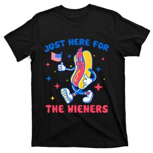 Hot Dog I'm Just Here For The Wieners Funny 4Th Of July T-Shirt