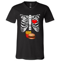 Halloween Dad Skeleton Pregnancy Hamburger Fries Xray Funny V-Neck T-Shirt