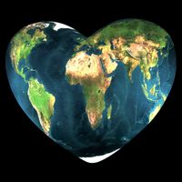 Heart Of The World Love Earth T-Shirt