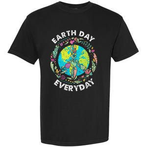 Happy Earth Day Every Day Peace Symbol Garment-Dyed Heavyweight T-Shirt