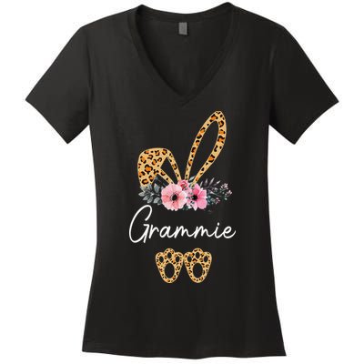 Happy Easter Grammie Bunny Leopard Floral Cute Rabbit Women's V-Neck T-Shirt
