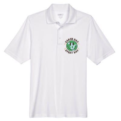 Hippie Earth Smile Face Retro Groovy Earth Day Everyday Men's Origin Performance Piqué Polo