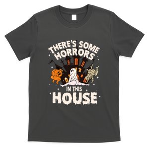 Halloween Funny Ghost Theres Some Horrors In This House Gift T-Shirt