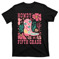 Howdy Fifth Grade Western 5th Grade Teacher Cowboy Cows T-Shirt