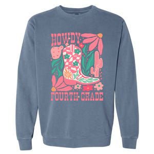 Howdy Fourth Grade Western 4th Grade Teacher Cowboy Cowgirl Garment-Dyed Sweatshirt