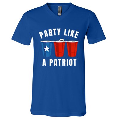 Happy Fourth Of July Party Like Patriot Funny Beer Pong Usa Gift V-Neck T-Shirt