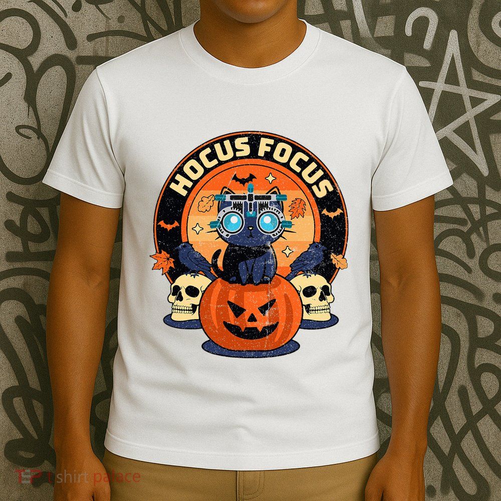 Hocus Focus Optometry Halloween Optometrist Eye Doctor Cat T-Shirt