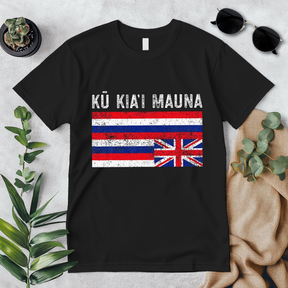 Hawaiian Flag Protest Protect Mauna Kea Ku Kiai Mauna Premium T-Shirt