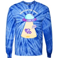 Here For The Cows Moo Alien Space Ship Stars Galaxy Funny Funny Gift Tie-Dye Long Sleeve Shirt