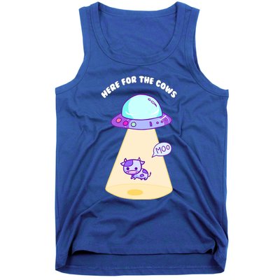 Here For The Cows Moo Alien Space Ship Stars Galaxy Funny Funny Gift Tank Top