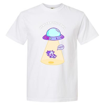 Here For The Cows Moo Alien Space Ship Stars Galaxy Funny Funny Gift Garment-Dyed Heavyweight T-Shirt