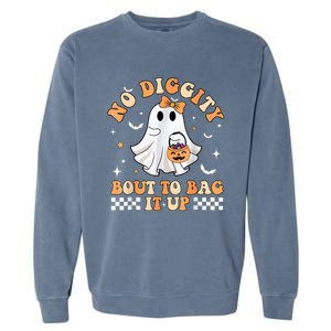 Halloween Ghost Funny No Diggity Bout To Bag It Up Spooky Garment-Dyed Sweatshirt