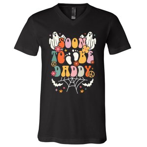 Halloween Groovy Ghost Soon to Be Daddy Halloween Pregnancy V-Neck T-Shirt