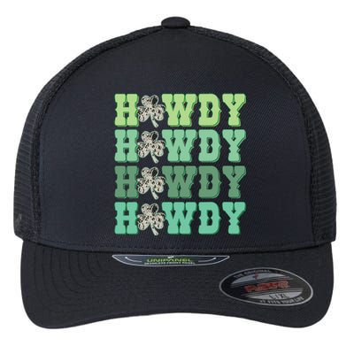 Howdy Go Lucky Cow Western St Patricks Day Irish Shamrock Flexfit Unipanel Trucker Cap