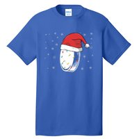 Hockey Game Puck Santa Hat Funny Christmas Hockey Player Great Gift Tall T-Shirt