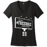 Hey Guys R2ng Freebigz Sincerely Kentucky Women's V-Neck T-Shirt