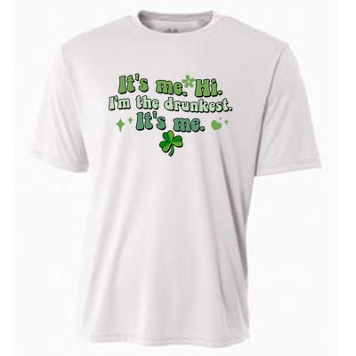 Humor Groovy Retro It's Me. Hi. I'm The Drunkest. It's Me. Cooling Performance Crew T-Shirt