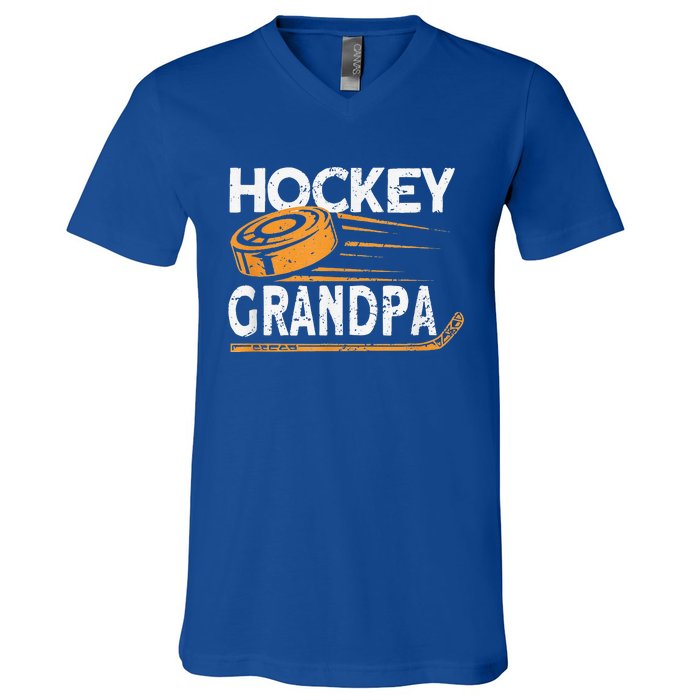 Hockey Grandpa Vintage Hockey Player Ice Hockey V-Neck T-Shirt