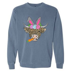 Heifer Highland Cow With Bunny Ears Carrot Egg Happy Easter Garment-Dyed Sweatshirt