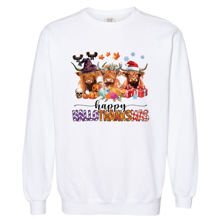 Happy Hallothanksmas Highland Cow Print Halloween Christmas Garment-Dyed Sweatshirt