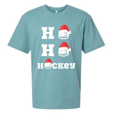 Ho Ho Hockey Funny Santa Hat Hockey Puck Ice Hockey Lover Gift Sueded Cloud Jersey T-Shirt