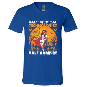 Halloween Half Medical Technologist Half Vampire Nurse Great Gift V-Neck T-Shirt